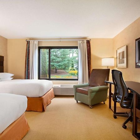 Doubletree By Hilton Hotel Boston - Bedford Glen Oda fotoğraf