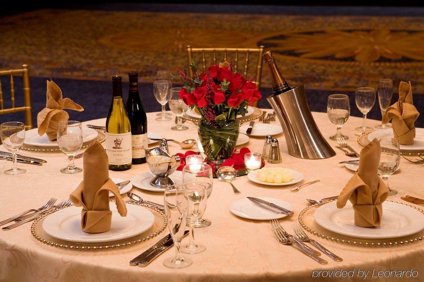 Doubletree By Hilton Hotel Boston - Bedford Glen Restoran fotoğraf