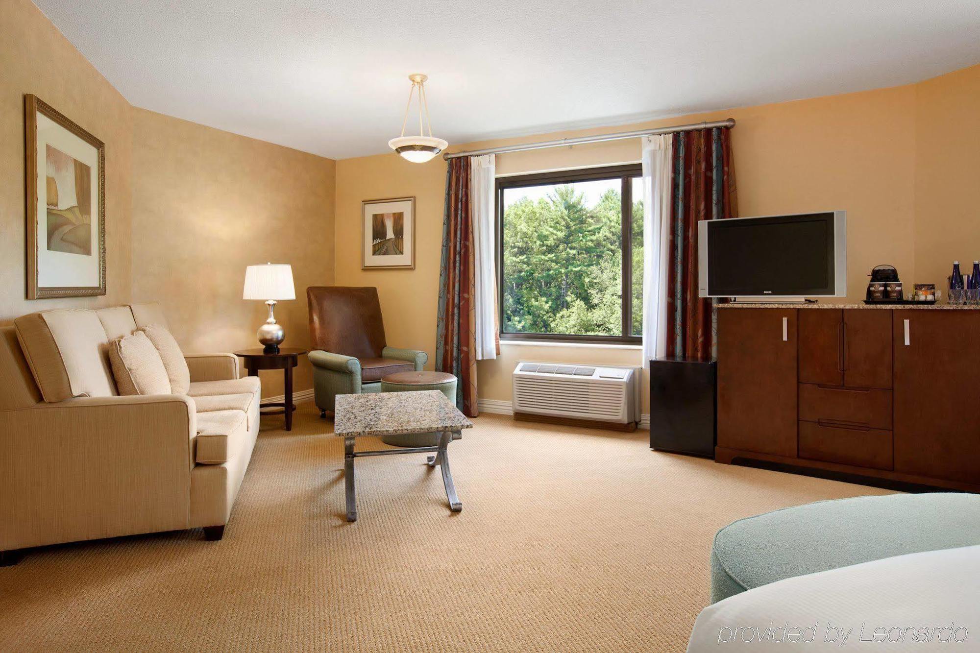 Doubletree By Hilton Hotel Boston - Bedford Glen Dış mekan fotoğraf