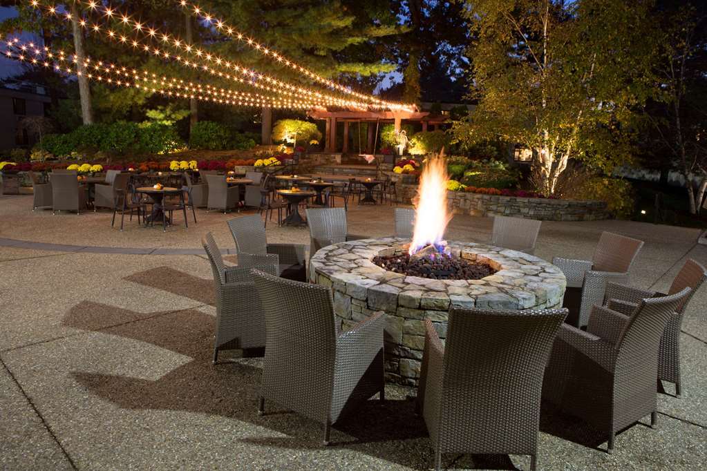 Doubletree By Hilton Hotel Boston - Bedford Glen Dış mekan fotoğraf